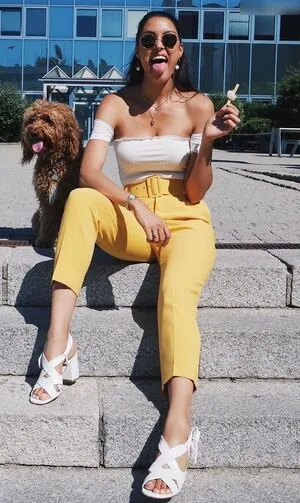 Rebecca Mir OnlyFans Leaked Free Thumbnail Picture - #tj8xJIvA0q