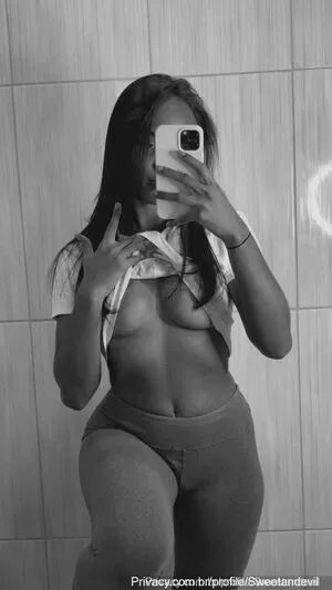 Rebeccajfc OnlyFans Leaked Free Thumbnail Picture - #SeALzwYugA