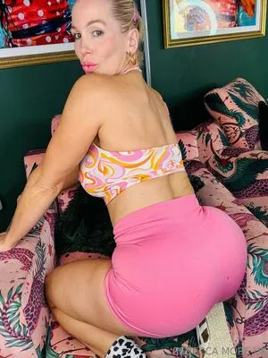 Rebeccamoreuk OnlyFans Leaked Free Thumbnail Picture - #fXuEIK531f