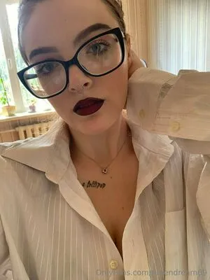 Rebeccasalvatore69 OnlyFans Leaked Free Thumbnail Picture - #8aaXf8xggU