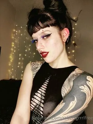 Rebelxgrrrlfree OnlyFans Leaked Free Thumbnail Picture - #Qc5NSDbDM4