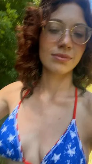 Red Dawn OnlyFans Leaked Free Thumbnail Picture - #aS0Ab1DG5M