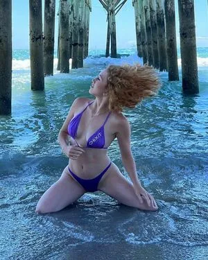 Red Dawn OnlyFans Leaked Free Thumbnail Picture - #zT9Qd5UnQX