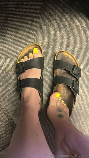 Red Lilly Sole OnlyFans Leaked Free Thumbnail Picture - #eMtG8ZXOel