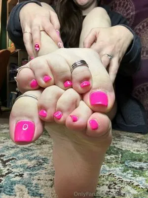 Red Lilly Sole OnlyFans Leaked Free Thumbnail Picture - #fNmQ0BjaOL