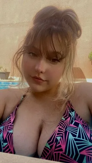 Red Mariana OnlyFans Leaked Free Thumbnail Picture - #0wB9VfFDaQ