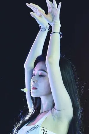 Red Velvet OnlyFans Leaked Free Thumbnail Picture - #B38XHcAwAU