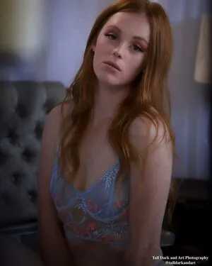 Redalertfox OnlyFans Leaked Free Thumbnail Picture - #4GtPEsUBoc