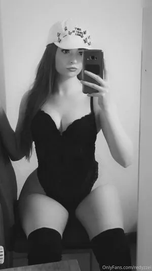 Redbaddy Redyzzel OnlyFans Leaked Free Thumbnail Picture - #9XNv5ksIqk