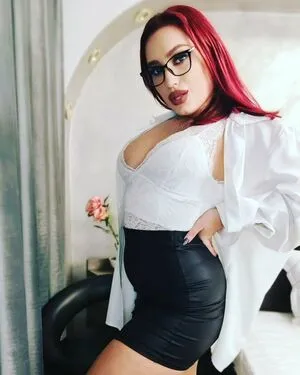 Reddesire OnlyFans Leaked Free Thumbnail Picture - #F449P13i2G