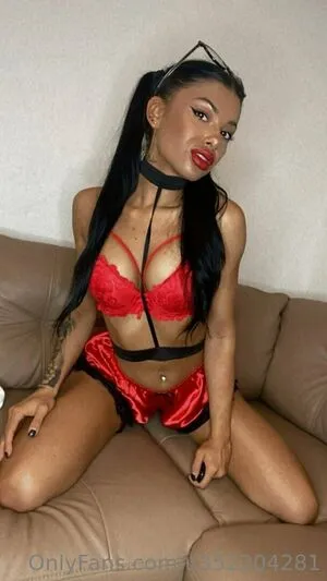 Redelissa OnlyFans Leaked Free Thumbnail Picture - #34nVt2FnFg