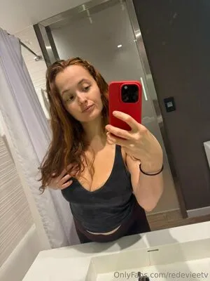 Redevieetv OnlyFans Leaked Free Thumbnail Picture - #4J0u6n2yNi