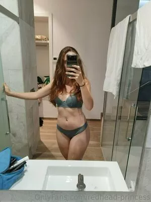 Redhead Princess OnlyFans Leaked Free Thumbnail Picture - #4QZUddXMPg