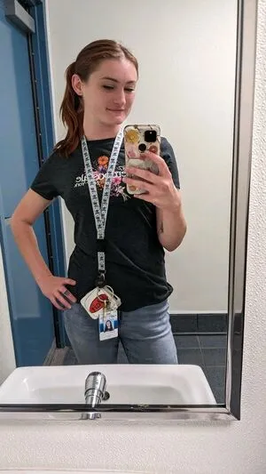Redheadgivesyouwings Stephanie Summers Stephyygirll Redhdgvsuwings OnlyFans Leaked Free Thumbnail Picture - #X1GWSh9nSK