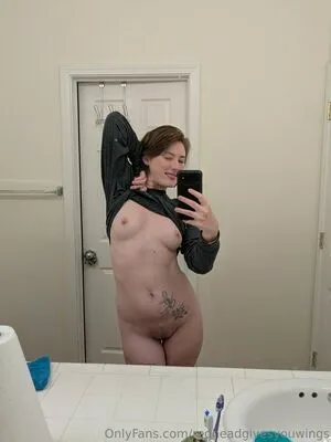 Redheadgivesyouwings OnlyFans Leaked Free Thumbnail Picture - #FuEKiVf6fa