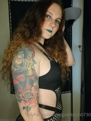 Redheadgothwitch0730 OnlyFans Leaked Free Thumbnail Picture - #kDGqVFyrKv