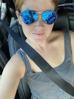 Redhotwife88 OnlyFans Leaked Free Thumbnail Picture - #1lBjVN5446