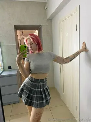 Redmelanie OnlyFans Leaked Free Thumbnail Picture - #DIWaXWBJXd