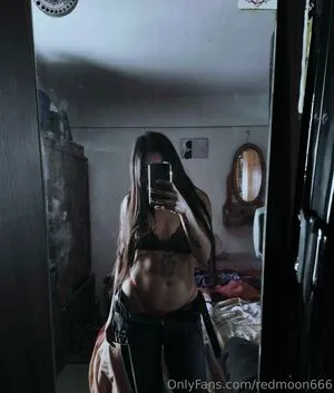 Redmoon666 OnlyFans Leaked Free Thumbnail Picture - #oapPLnzqt8