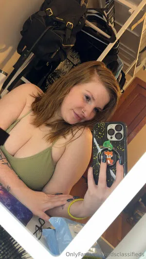 Redsclassifieds OnlyFans Leaked Free Thumbnail Picture - #w5uBbdaUWh