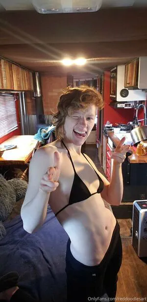 Redsreferences OnlyFans Leaked Free Thumbnail Picture - #DDmyvsxsVk