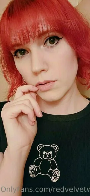 Redvelvetwoman OnlyFans Leaked Free Thumbnail Picture - #FgOV6Oul2F