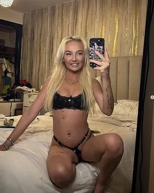 Reebekaclimson OnlyFans Leaked Free Thumbnail Picture - #Pjy9hbWJEO