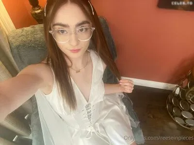 Reeseinpieces OnlyFans Leaked Free Thumbnail Picture - #9gF3oKQ5s6