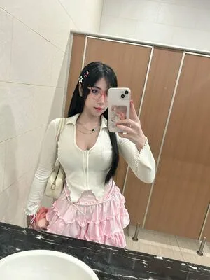 Refeen OnlyFans Leaked Free Thumbnail Picture - #ToFUYOeLlr