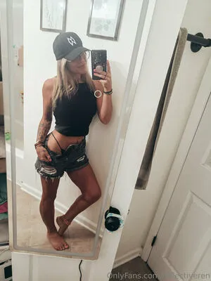 Reflectiveren OnlyFans Leaked Free Thumbnail Picture - #SAK8bEVowT