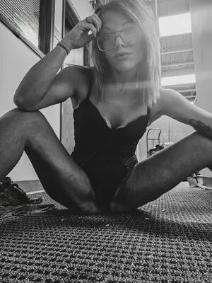 Reflectiveren OnlyFans Leaked Free Thumbnail Picture - #iK09PbWJvI