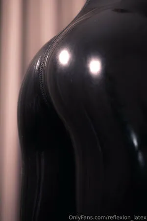 Reflexion Latex OnlyFans Leaked Free Thumbnail Picture - #y555CJQyV1
