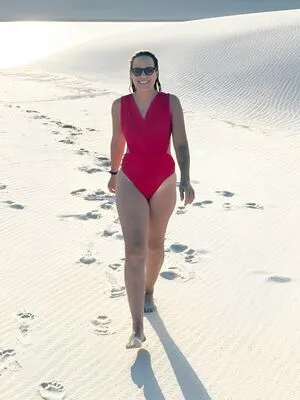 Regina Volpato OnlyFans Leaked Free Thumbnail Picture - #MjV1Z9N3Y3