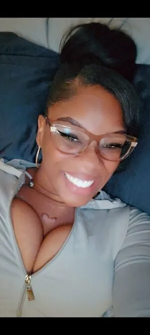 Reignofglitter OnlyFans Leaked Free Thumbnail Picture - #9jOkpqusdM