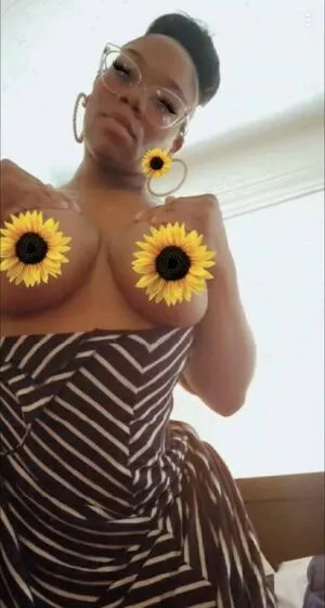 Reignofglitter OnlyFans Leaked Free Thumbnail Picture - #OdssY7UzGp