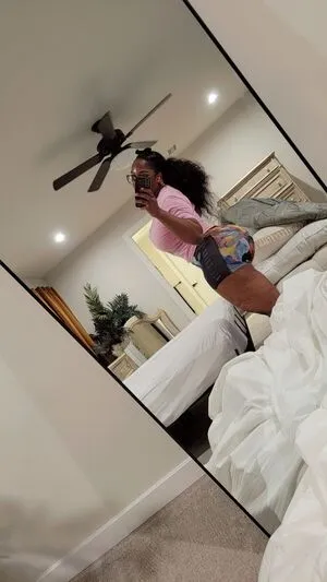 Reignofglitter OnlyFans Leaked Free Thumbnail Picture - #k76ixsgBRH