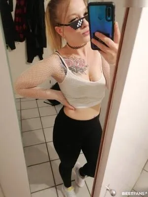 Reiina Official OnlyFans Leaked Free Thumbnail Picture - #ie639fnFBP