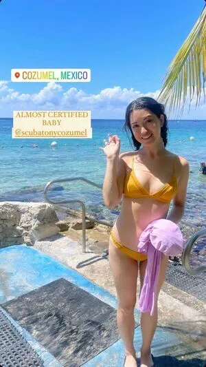 Reina Hardesty OnlyFans Leaked Free Thumbnail Picture - #6DFGZIz5s1