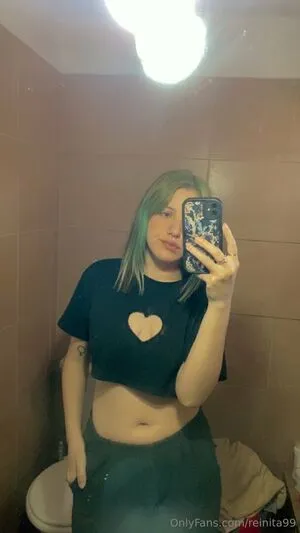 Reinita99 OnlyFans Leaked Free Thumbnail Picture - #b0WxUW7MAL