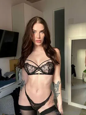 Reislin OnlyFans Leaked Free Thumbnail Picture - #iaLzH3UeGH