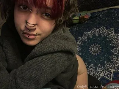 Remmmyy OnlyFans Leaked Free Thumbnail Picture - #BcuAynBlS3