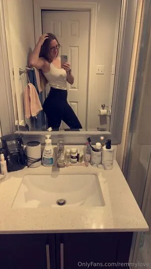Remmylove OnlyFans Leaked Free Thumbnail Picture - #q49qhf4hQd
