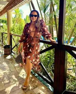 Renata Dominguez OnlyFans Leaked Free Thumbnail Picture - #MVw9N2X5kZ