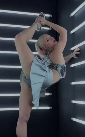 Renata Schneider OnlyFans Leaked Free Thumbnail Picture - #h7DNYha65r