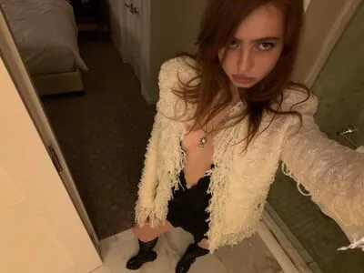 Renatarii OnlyFans Leaked Free Thumbnail Picture - #80pzAH8fjg