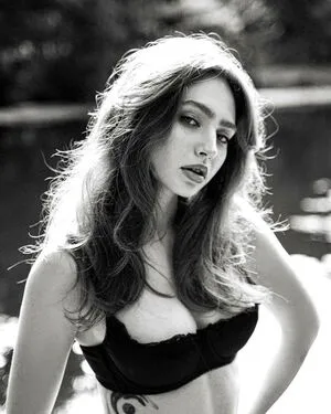 Renatarii OnlyFans Leaked Free Thumbnail Picture - #zw8v4AgrD4