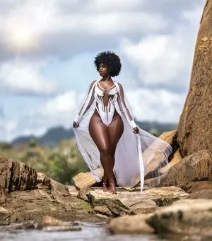 Renee Adjoa OnlyFans Leaked Free Thumbnail Picture - #4yOvopUBev