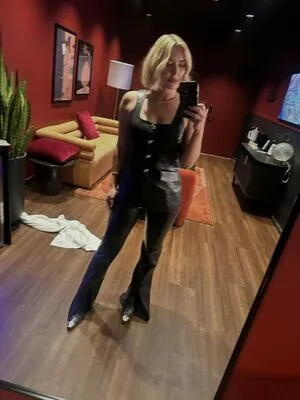 Renee Paquette OnlyFans Leaked Free Thumbnail Picture - #2rWZ1siVXS