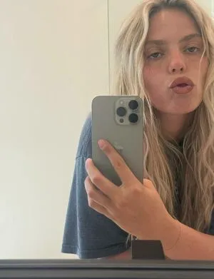 Renee Rapp OnlyFans Leaked Free Thumbnail Picture - #fQO2WcZjIV