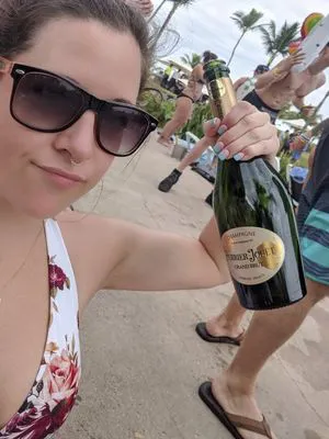 Renee OnlyFans Leaked Free Thumbnail Picture - #f14RWEZkcA